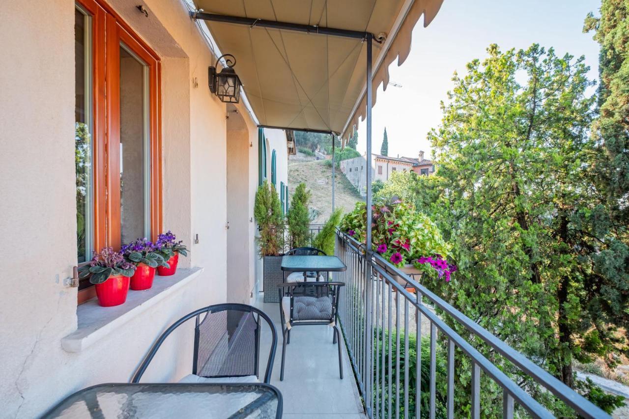 Relais Colle San Pietro Bed & Breakfast Verona Exterior foto