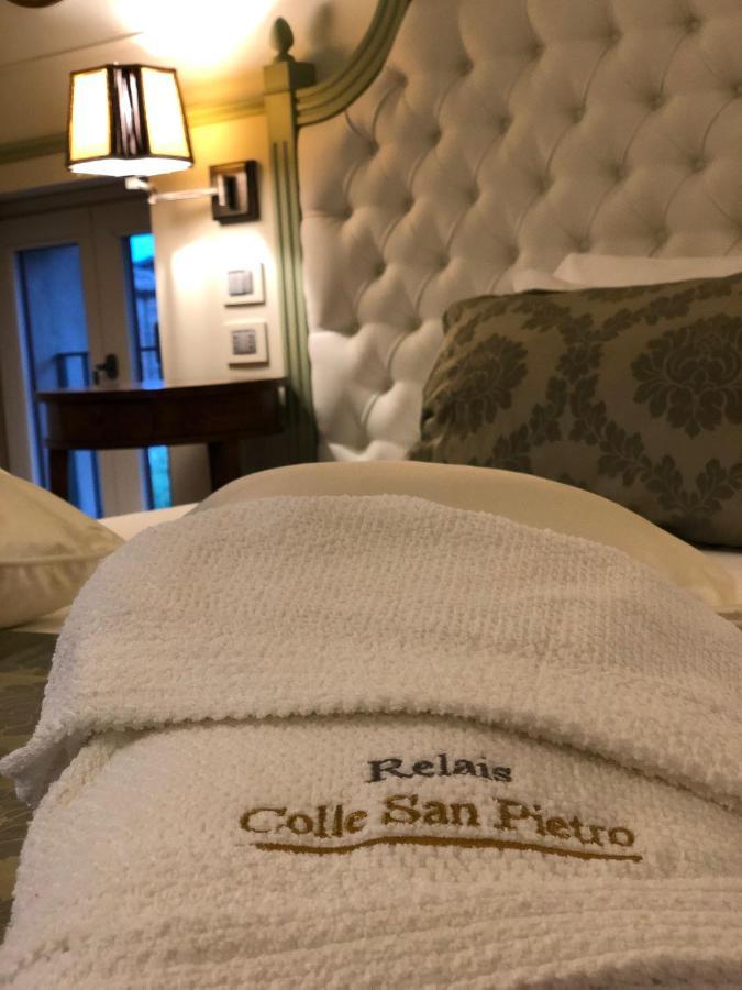 Relais Colle San Pietro Bed & Breakfast Verona Exterior foto